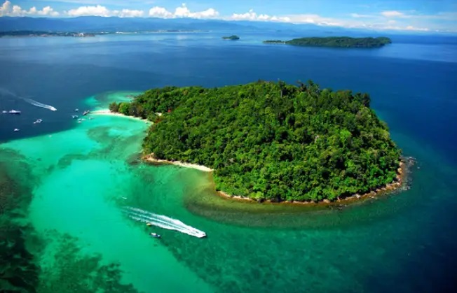 Pulau Sabolo Besar, Keindahan Alam dan Keajaiban Bawah Laut Pulau Sabolo Besar, Keindahan Alam dan Keajaiban Bawah Laut
